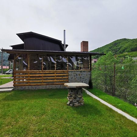 内霍瓦 Casa Vio旅馆 外观 照片