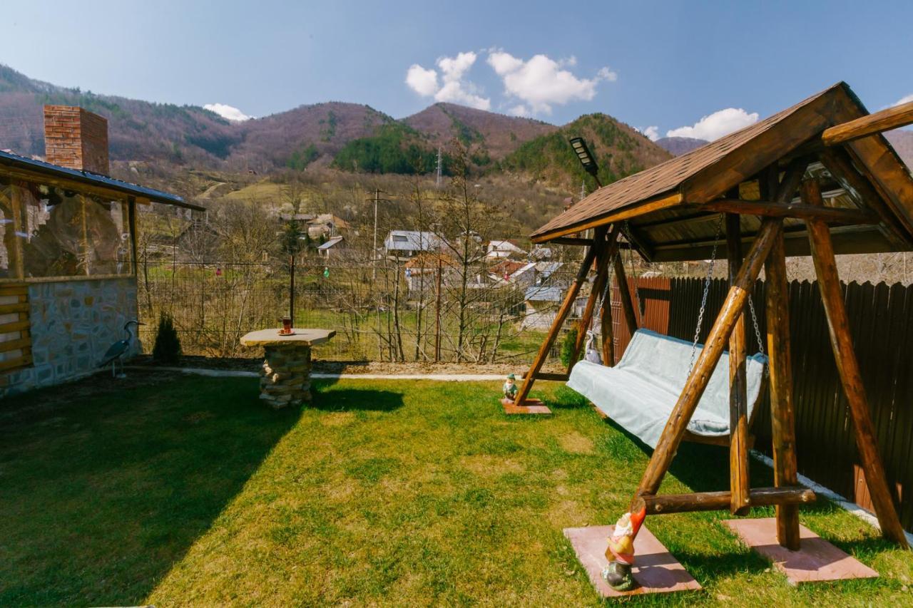 内霍瓦 Casa Vio旅馆 外观 照片